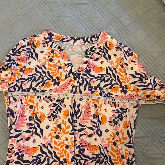 Colorful Women’s 3/4 Sleeve Top, NEVER WORN, Size Small - Picture 4 of 7